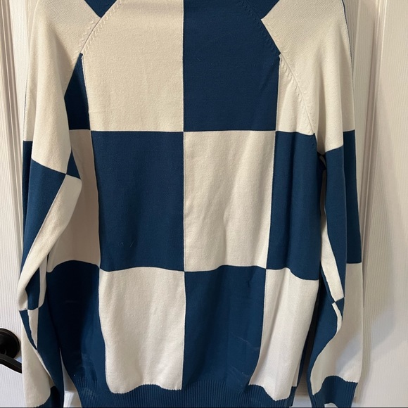 VINTAGE CHECKERED SWEATER! - Picture 2 of 2